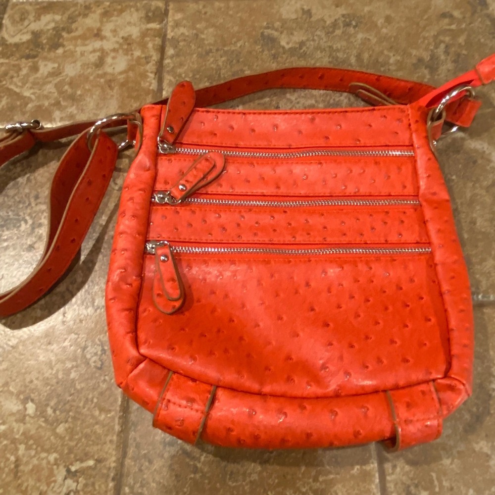 Bueno Crossbody Bag Womens Orange Excellent Ostrich Embossed Faux Leatherโ